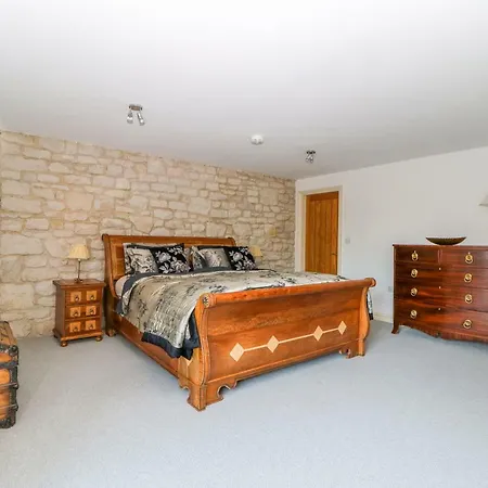 Tuft House Сasa de vacaciones *