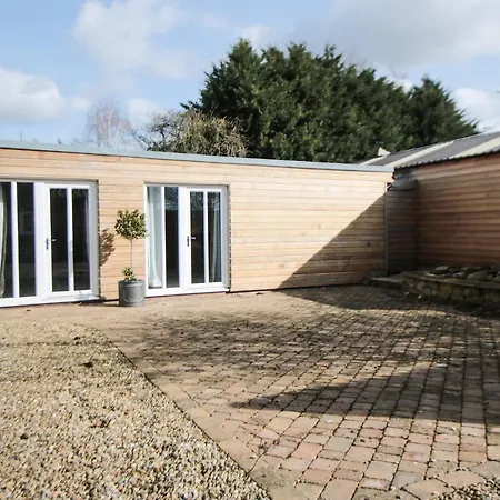 Tuft House Holiday home *