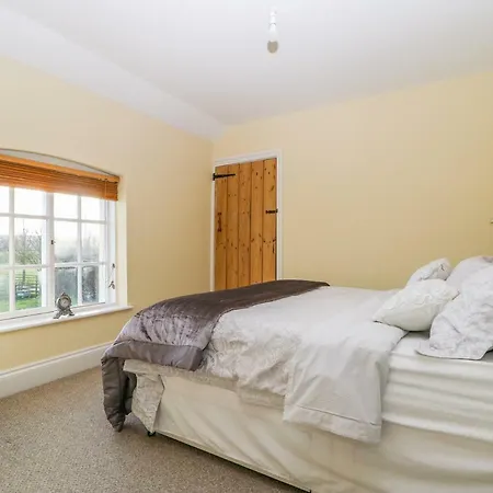 Holiday home Tuft House